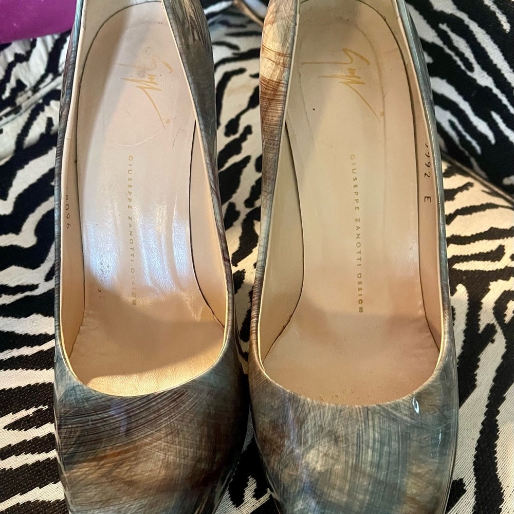 Giuseppe Zanotti patent leather heels